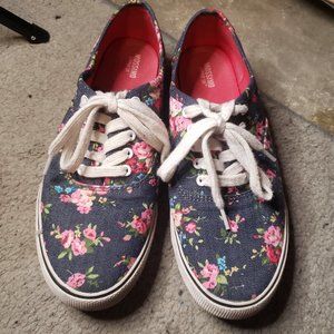 Floral Lace-up shoes